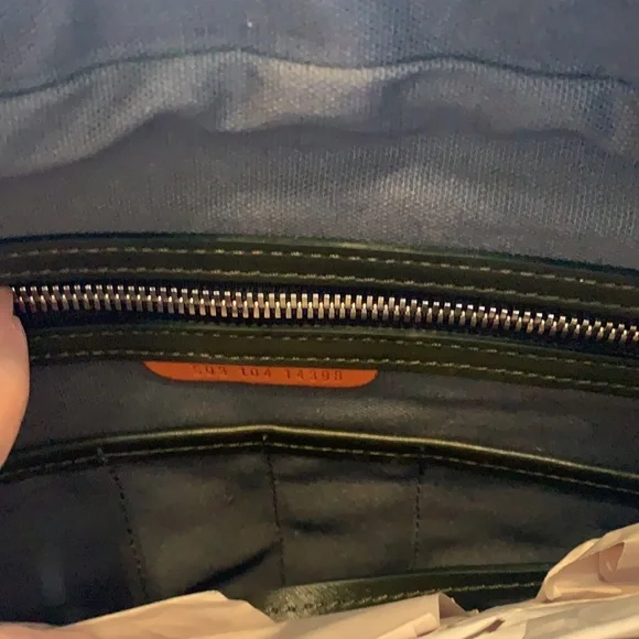 Shinola Top Zip Spruce Dark Green Leather Top Zip Messenger Bag - Picture 9 of 10